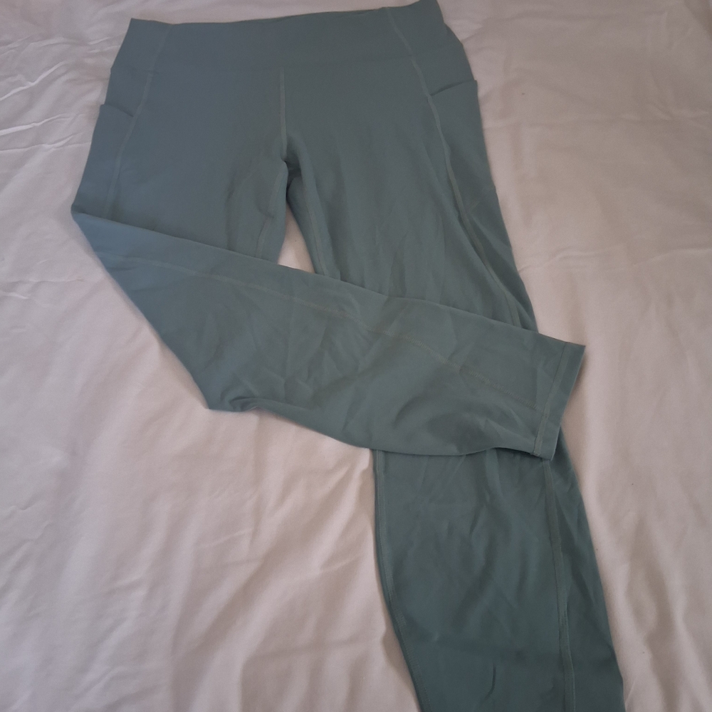 Fabletics Arctic Wave Leggings